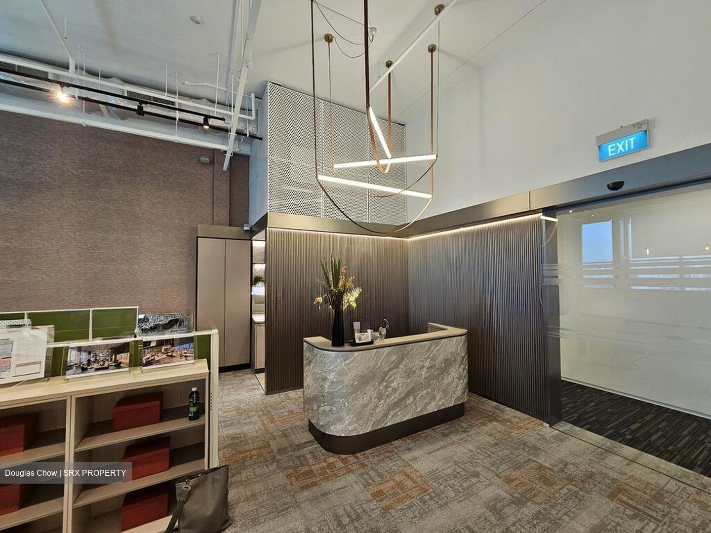 Arc 380 (D8), Office #517390051